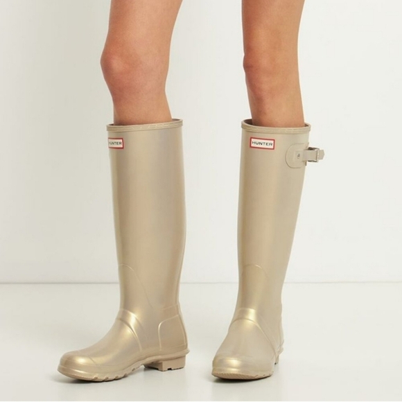 New Hunter Tall Nebula Pale Gold Rain Boots New Size 9 US - No Box - Picture 1 of 13